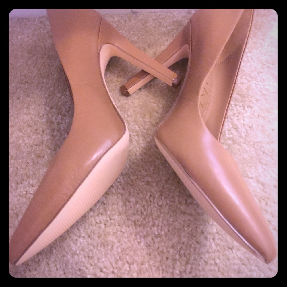 Calvin Klein pumps
